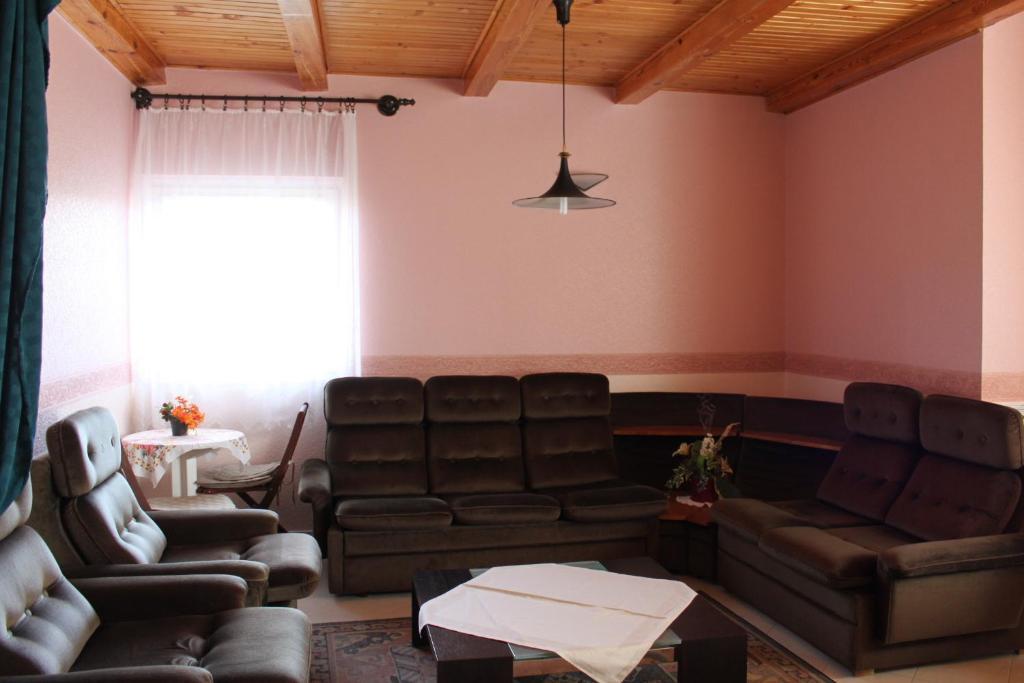 Orwa Apartmanok - Cedrus Koez Залакарос Стая снимка