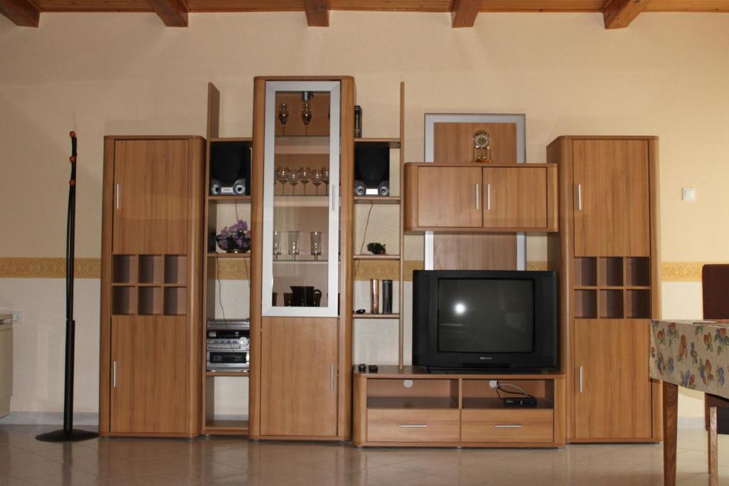 Orwa Apartmanok - Cedrus Koez Залакарос Стая снимка